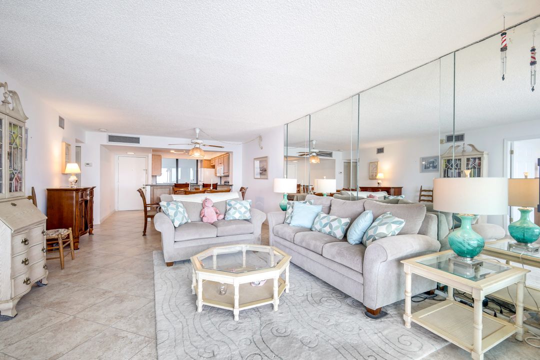 4253 Bay Beach Ln #5B, Fort Myers Beach, FL 33931