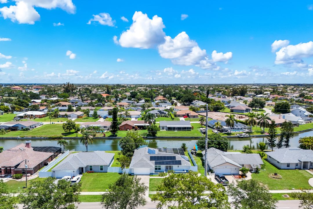 1813 Hancock Bridge Pkwy, Cape Coral, FL 33990