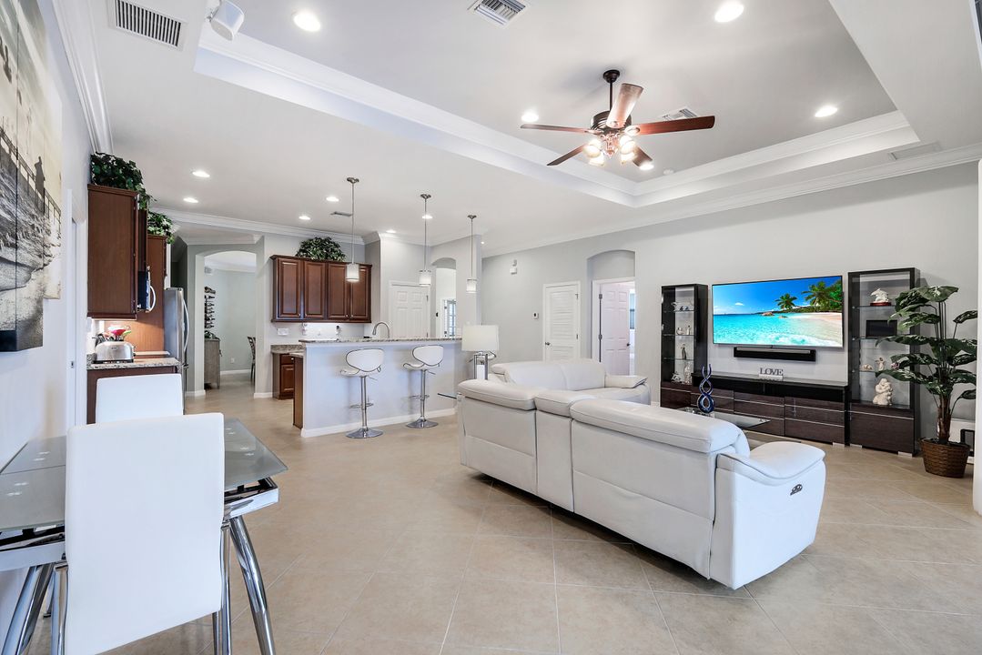 8666 Sumner Ave, Fort Myers, FL 33908