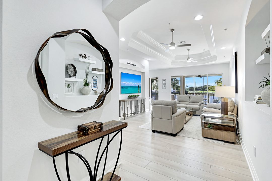 8755 Coastline Ct #201, Naples, FL 34120