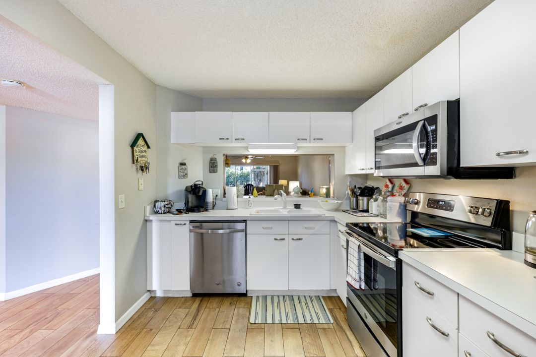 7750 Jewel Ln #103, Naples, FL 34109