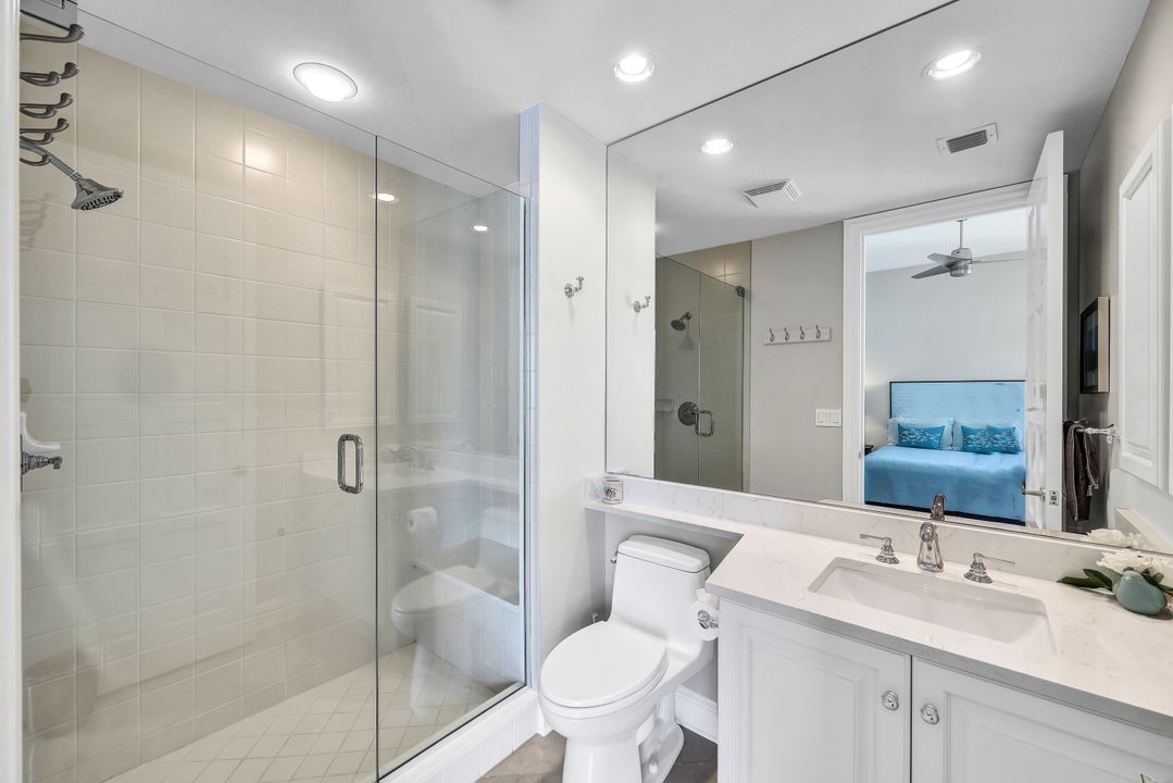 4151 Gulf Shore Blvd N #1604, Naples, FL 34103