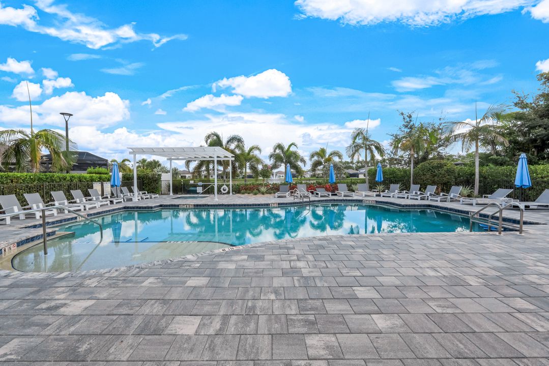 14788 Kingfisher Lp, Naples, FL 34120