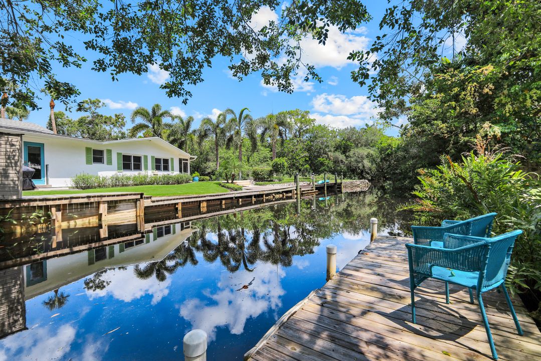 27292 East Dr, Bonita Springs, FL 34135
