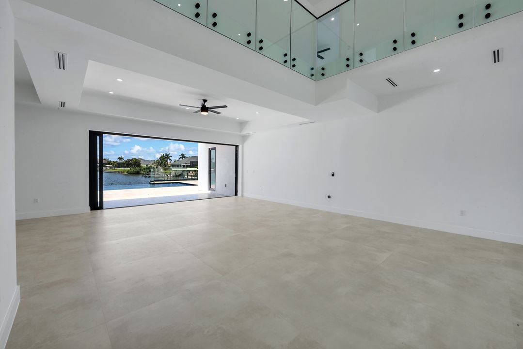 432 Burnt Store Rd S, Cape Coral, FL 33991