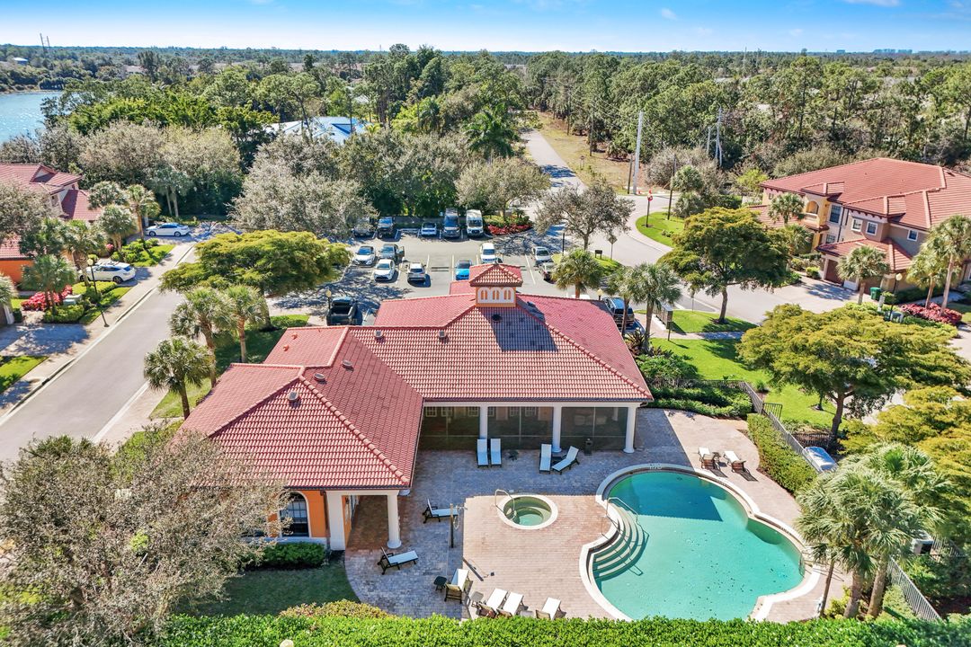 1338 Corso Palermo Ct #4, Naples, FL 34105