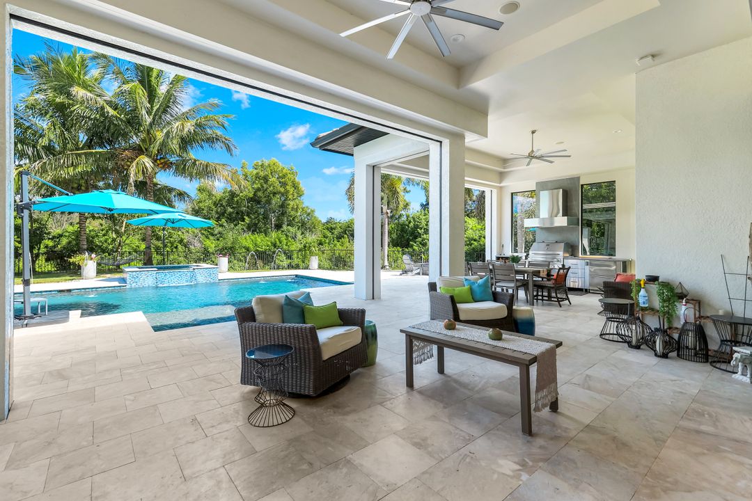 5861 Napa Woods Way, Naples, FL 34116