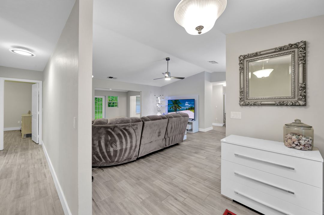 22662 Fountain Lakes Blvd, Estero, FL 33928