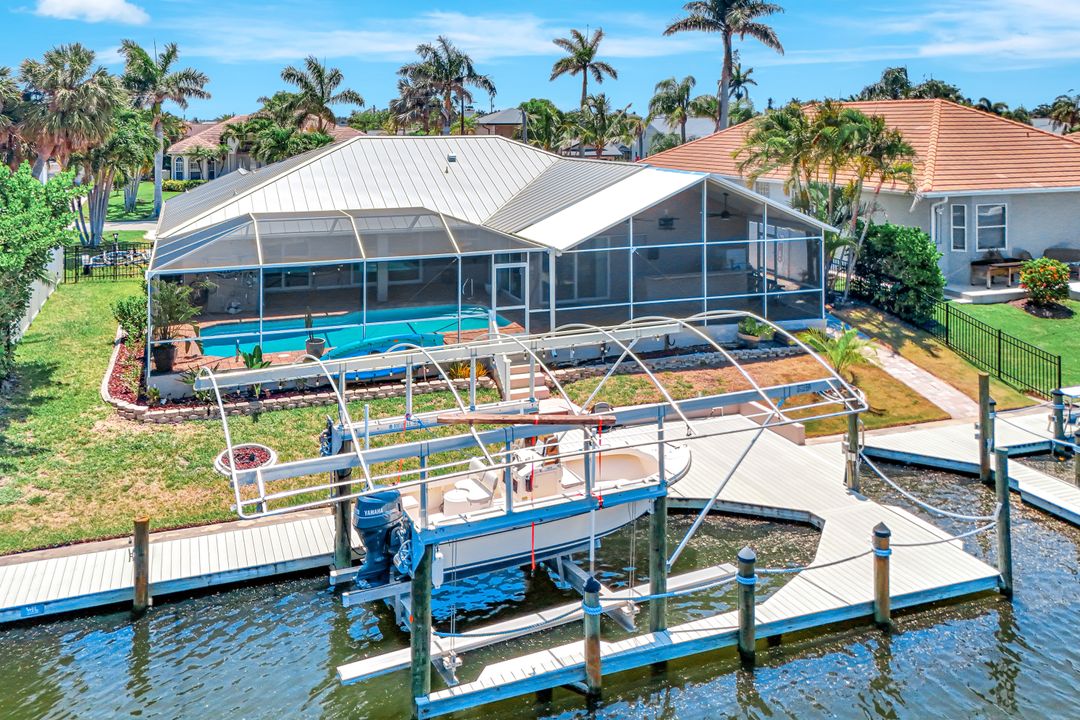 5012 SW 8th Pl, Cape Coral, FL 33914
