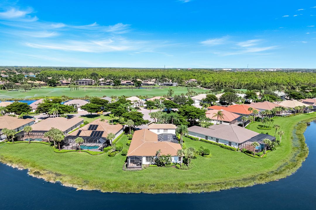 22660 Fairlawn Ct, Estero , FL 34135