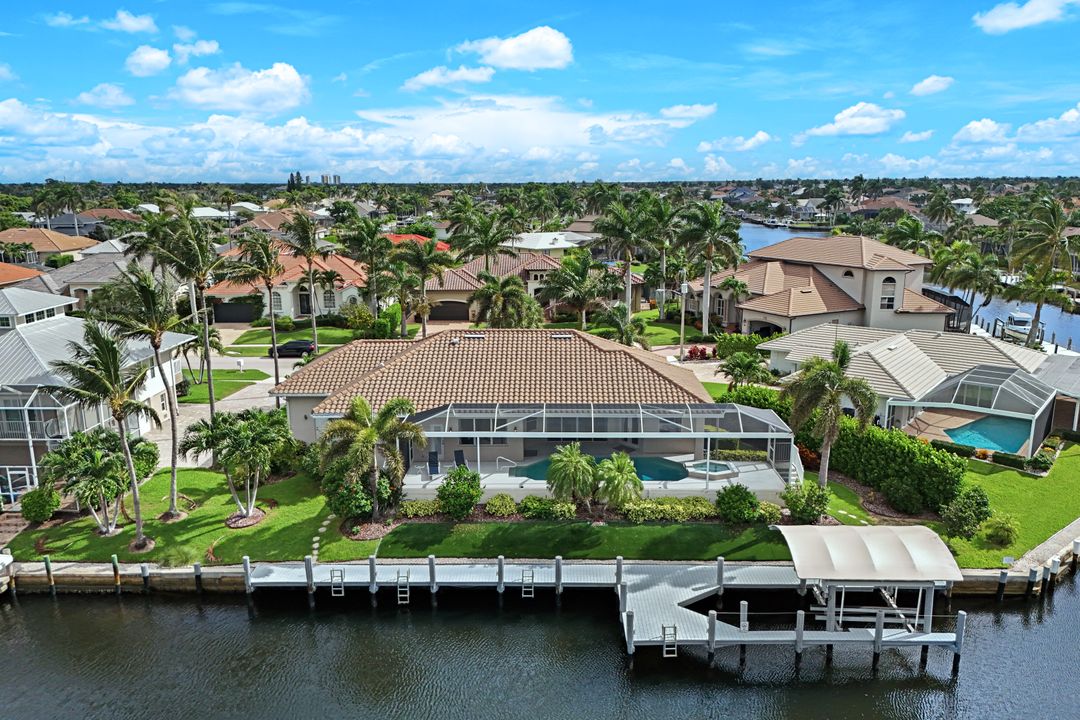 1557 Kingston Ct, Marco Island, FL 34145