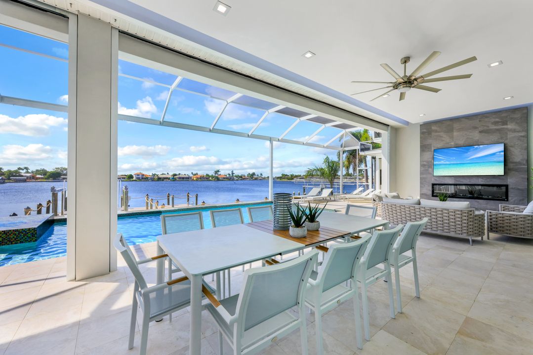 5020 Pelican Blvd, Cape Coral, FL 33914