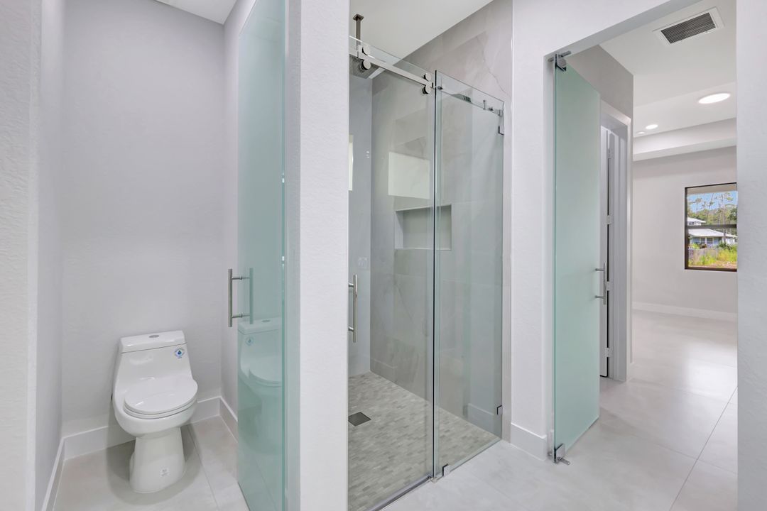3366 72nd Ave NE, Naples, FL 34120