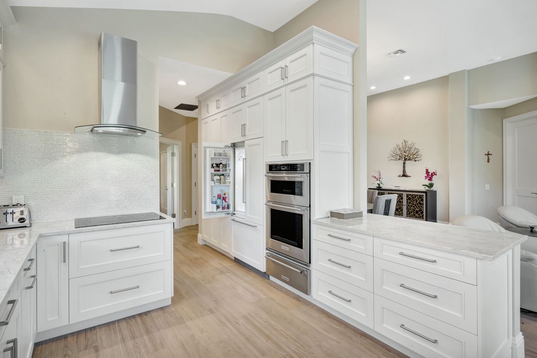 1799 Langford Ln, Naples, FL 34109