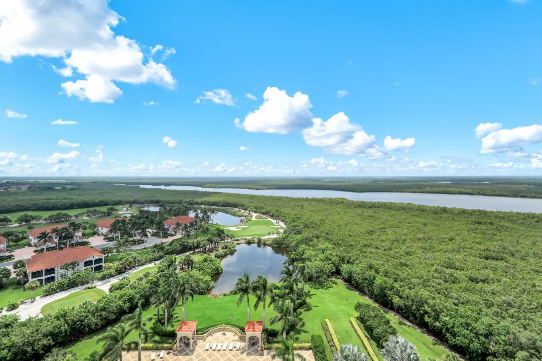 1060 Borghese Ln #1404, Naples, FL 34114