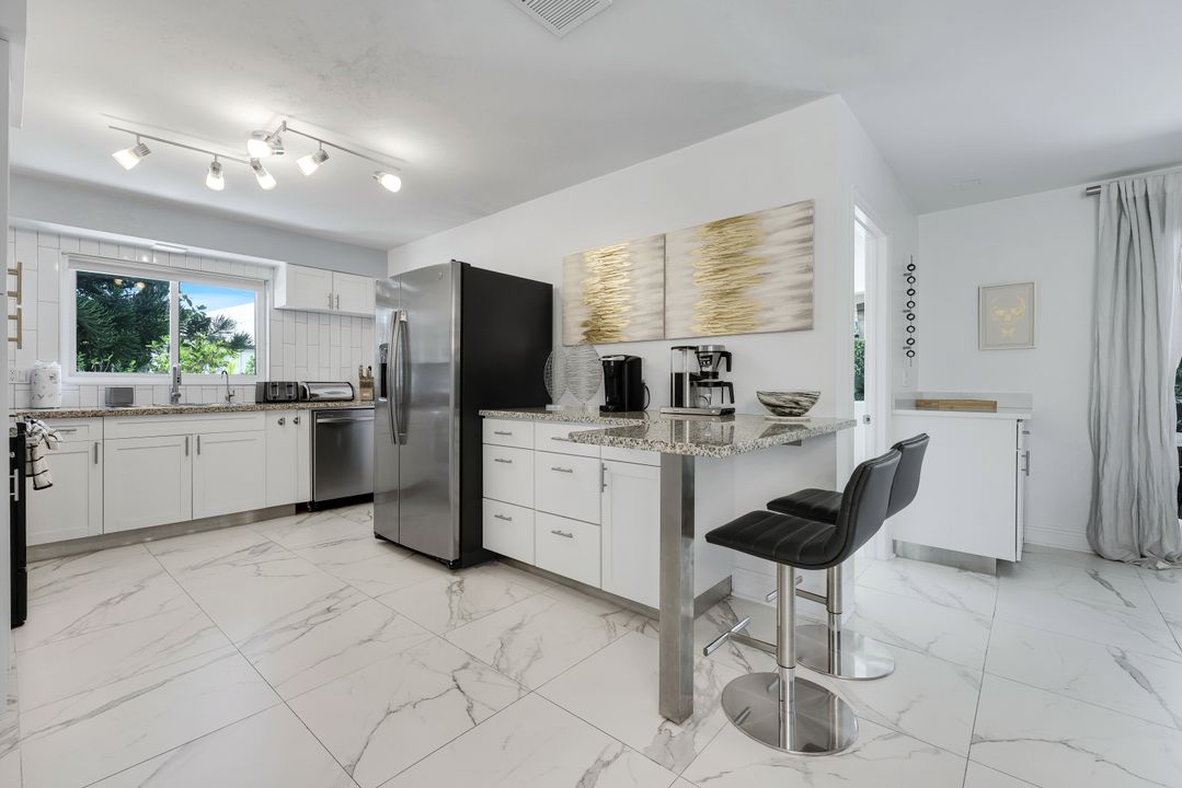 1236 El Dorado Pkwy E, Cape Coral, FL 33904