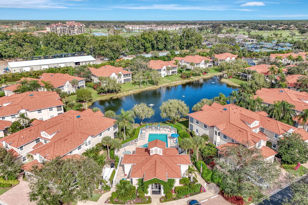 6200 Reserve Cir #404, Naples, FL 34119