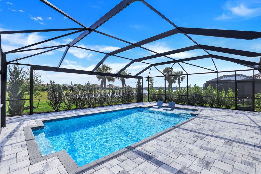 19835 Beechcrest Pl, Estero, FL 33928