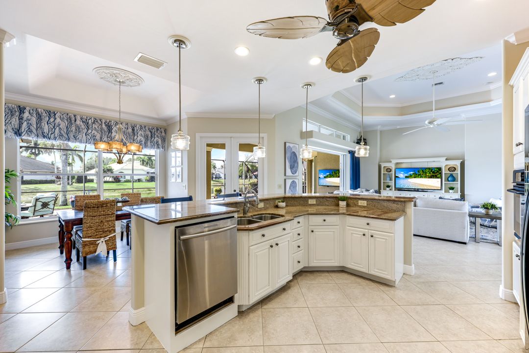 4568 Merganser Ct, Naples, FL 34119