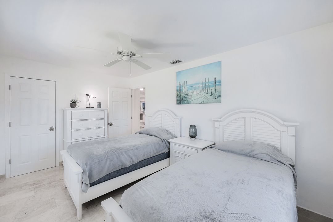 398 Wales Ct, Marco Island, FL 34145