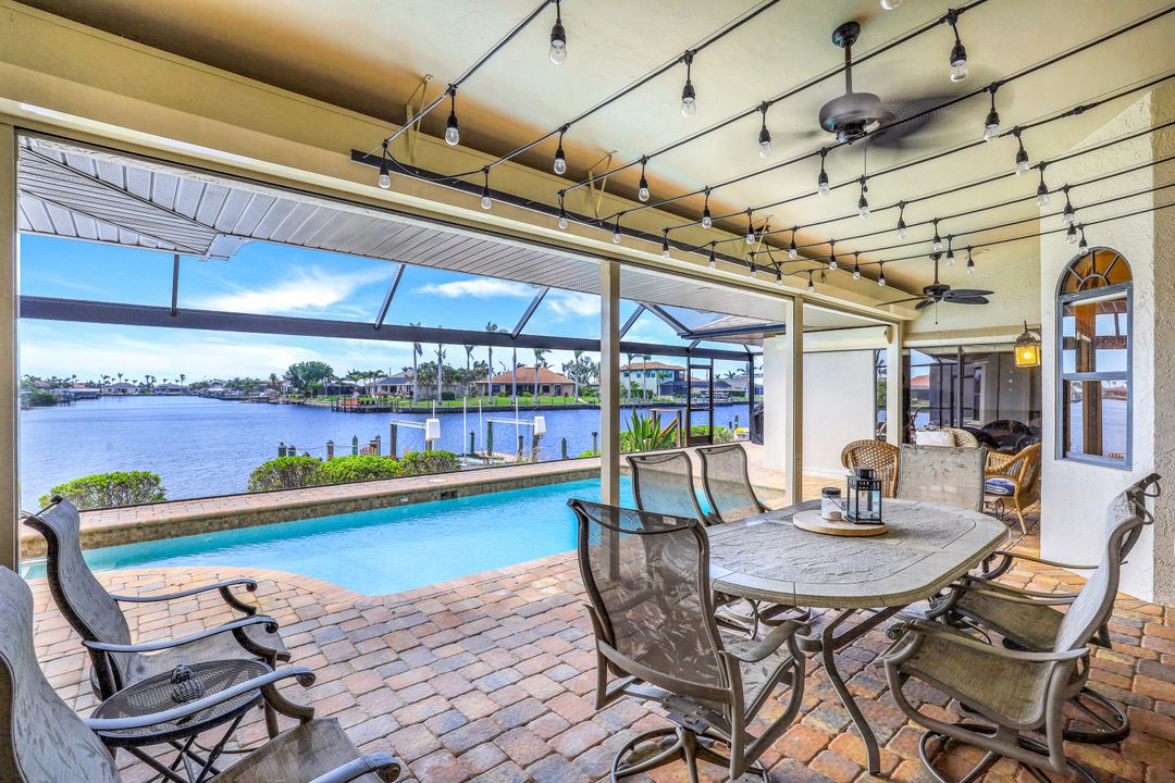 4702 SW 25th Ct, Cape Coral, FL 33914