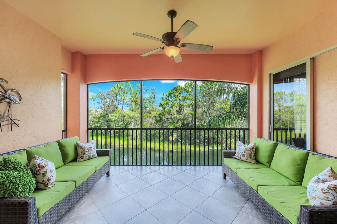 8721 Piazza Del Lago Cir #203, Estero, FL 33928