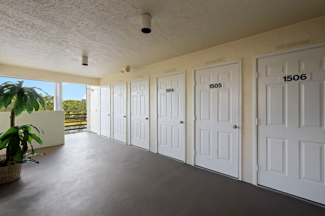 15161 Cedarwood Ln #503, Naples, FL 34110