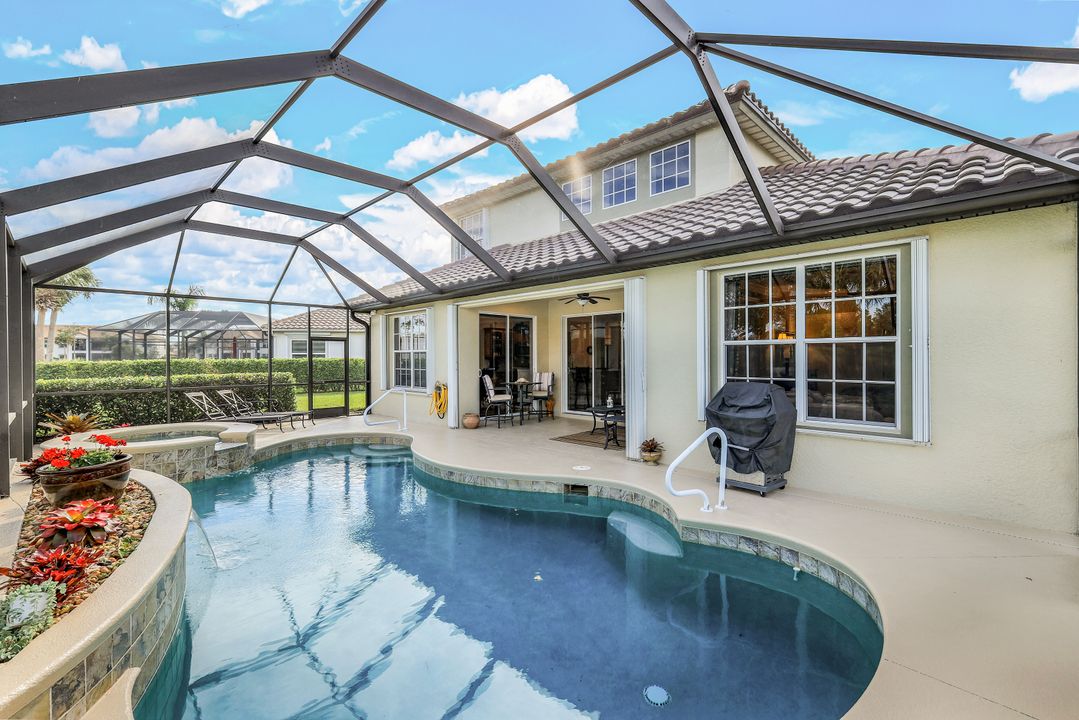 9175 Shale Ct, Naples, FL 34120