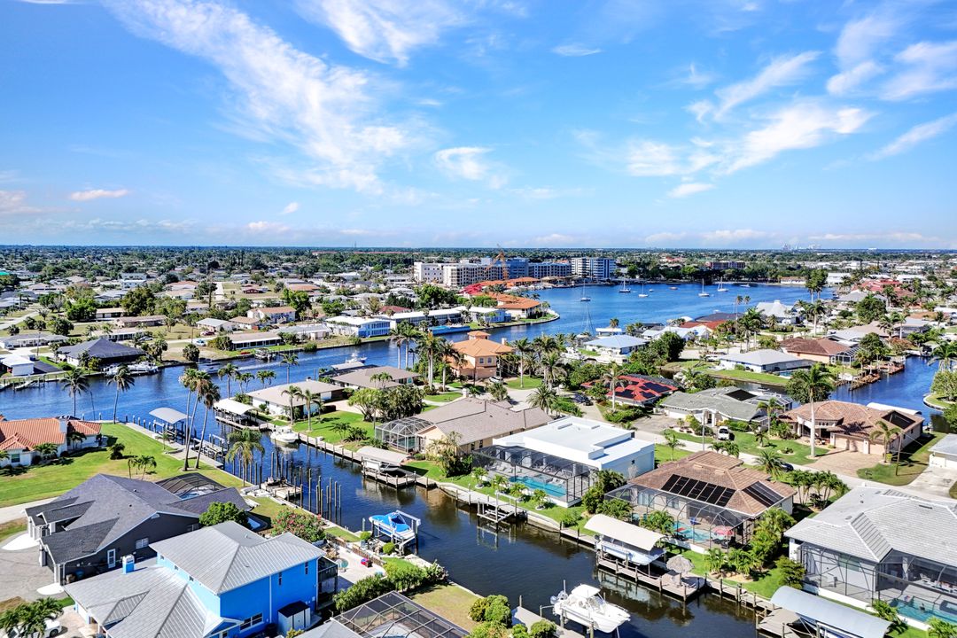 5218 Tiffany Ct, Cape Coral, FL 33904