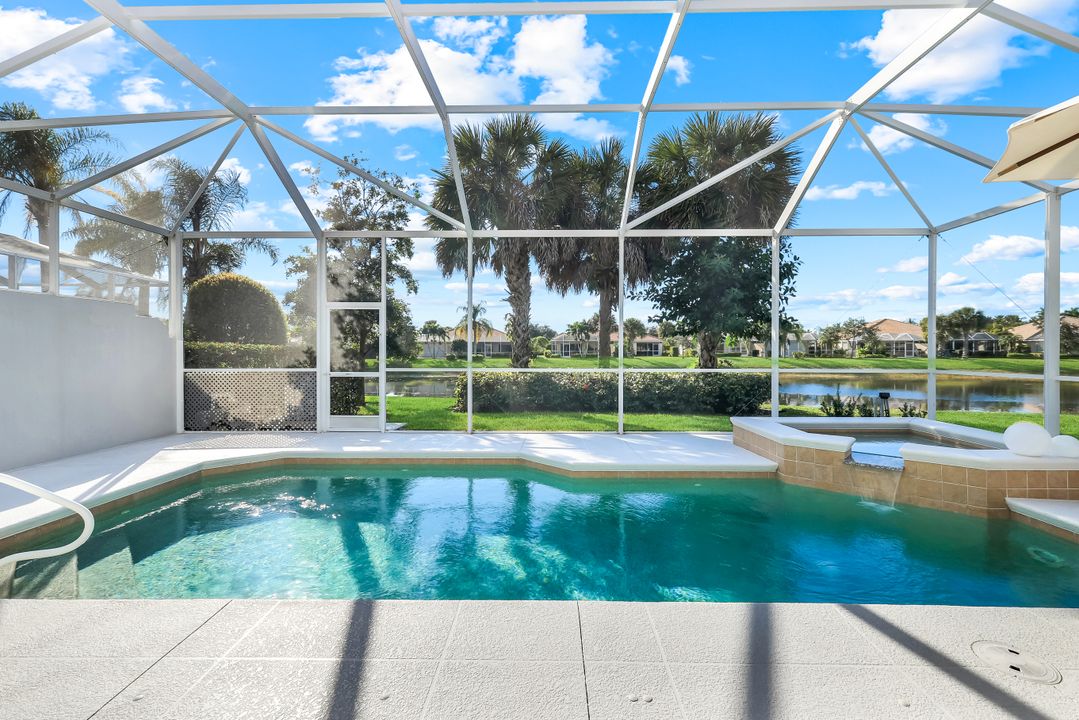 7063 Toscana Ct, Naples, FL 34114