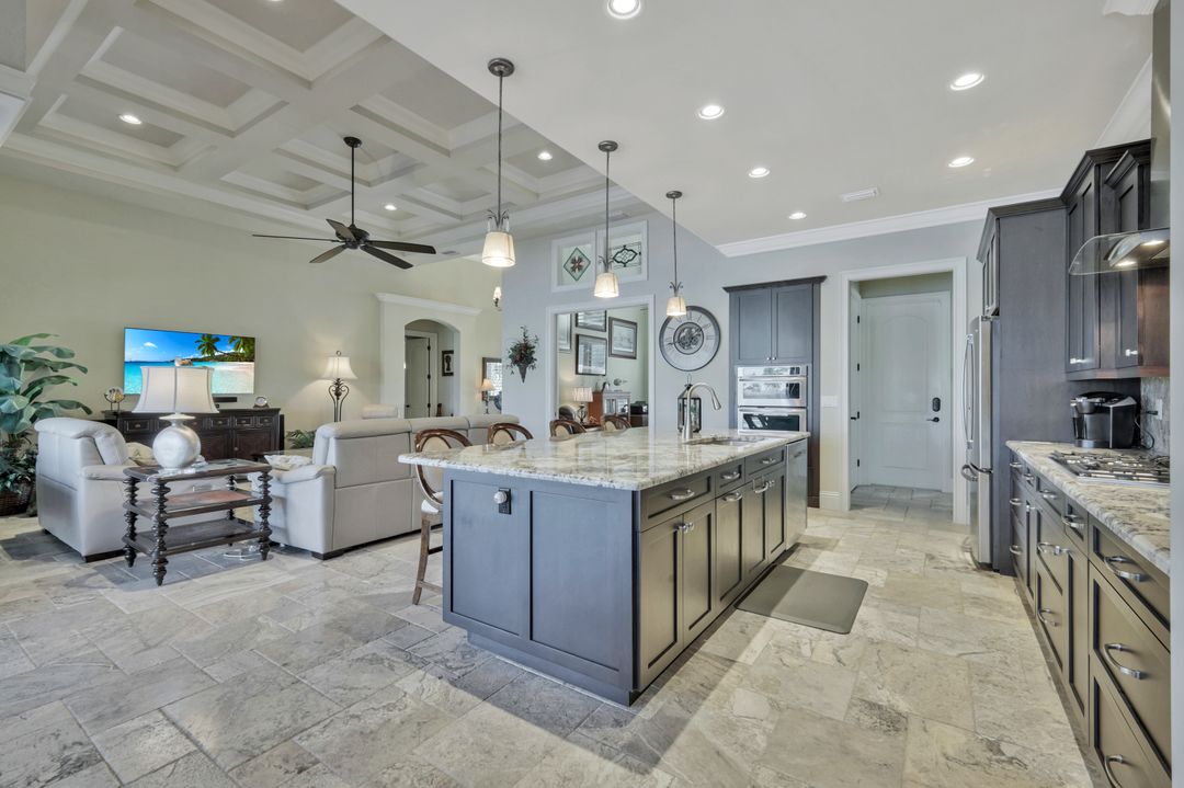 11710 Royal Tee Cir, Cape Coral, FL 33991