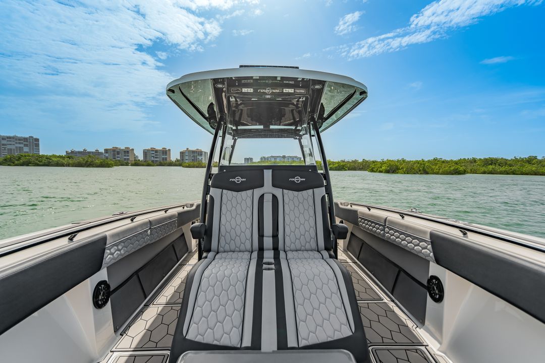 445 Dockside Dr, Naples, FL 34110