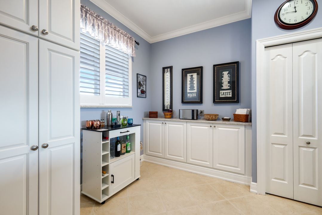 16655 Lake Cir Dr  #845, Fort Myers, FL 33908