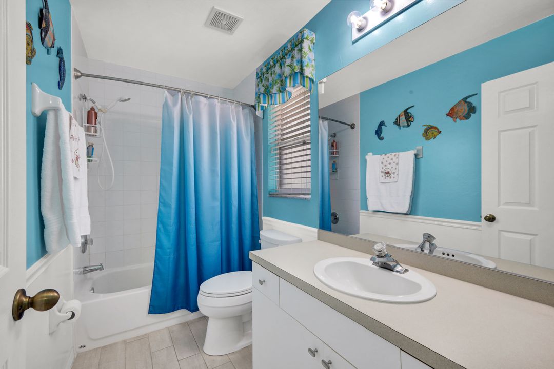 1718 SW 12th Ln, Cape Coral, FL 33991