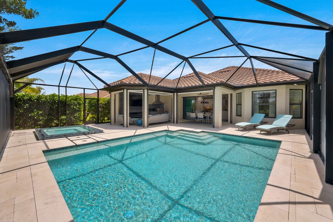 11720 Canal Grande Dr, Fort Myers, FL 33913
