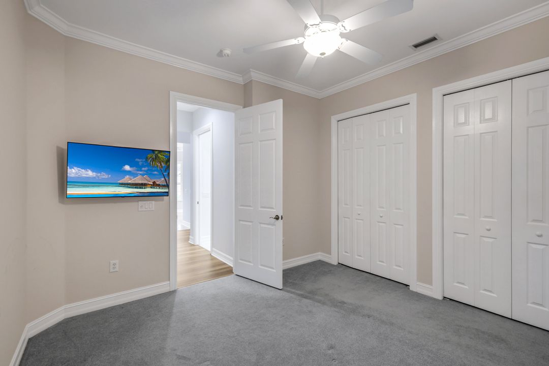 5021 Maxwell Cir #3101, Naples, FL 34105