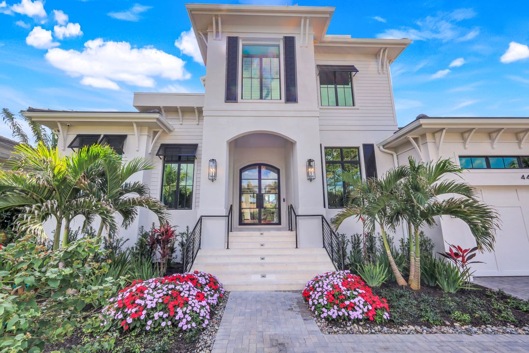448 Devils Ln, Naples, FL 34103