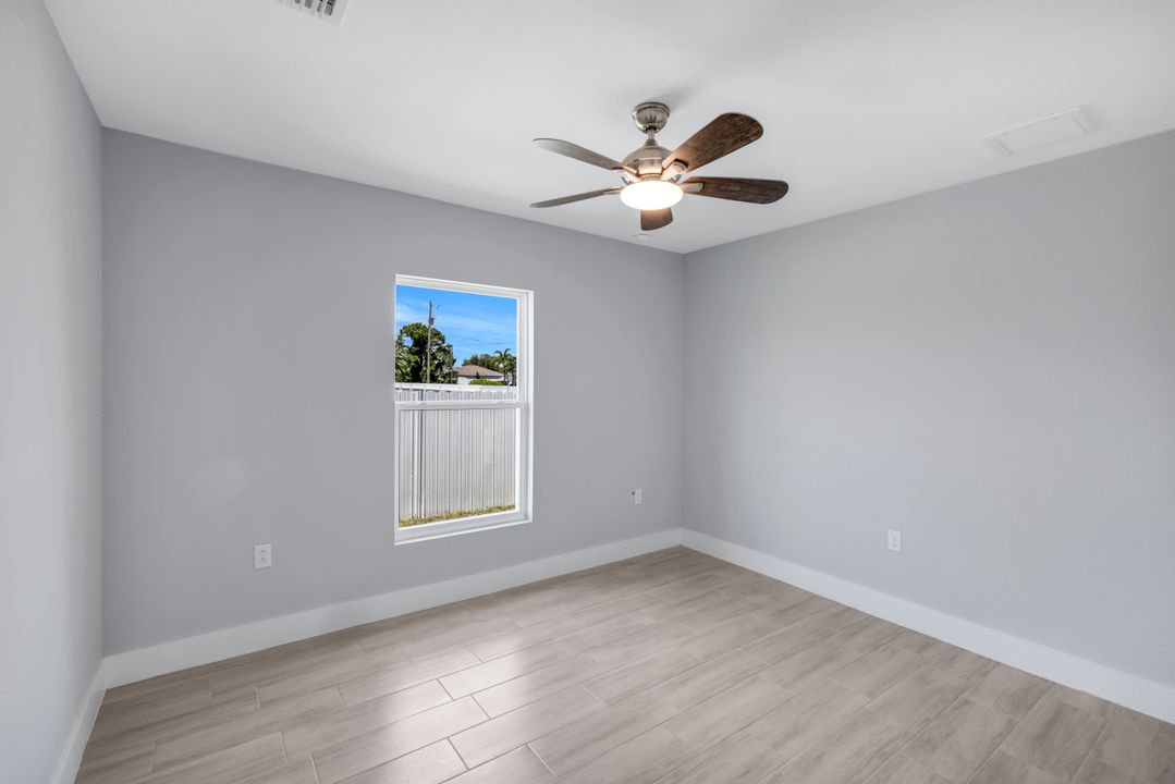 2018 NE 33rd Ln, Cape Coral, FL 33909
