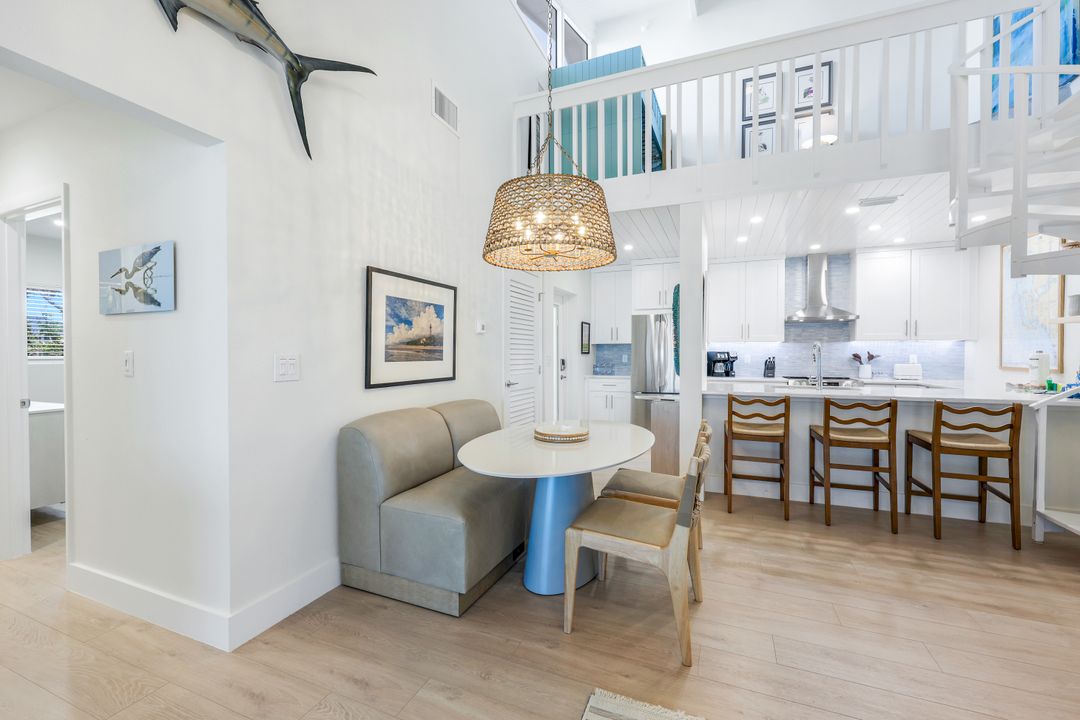 2321 W Gulf Dr #1E, Sanibel, FL 33957