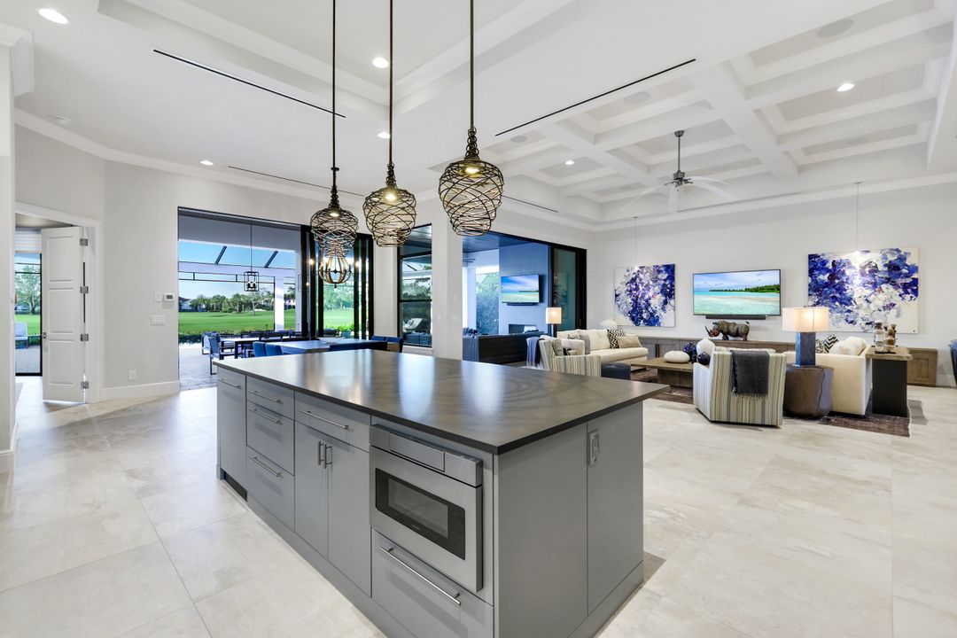 16455 Seneca Way, Naples, FL 34110