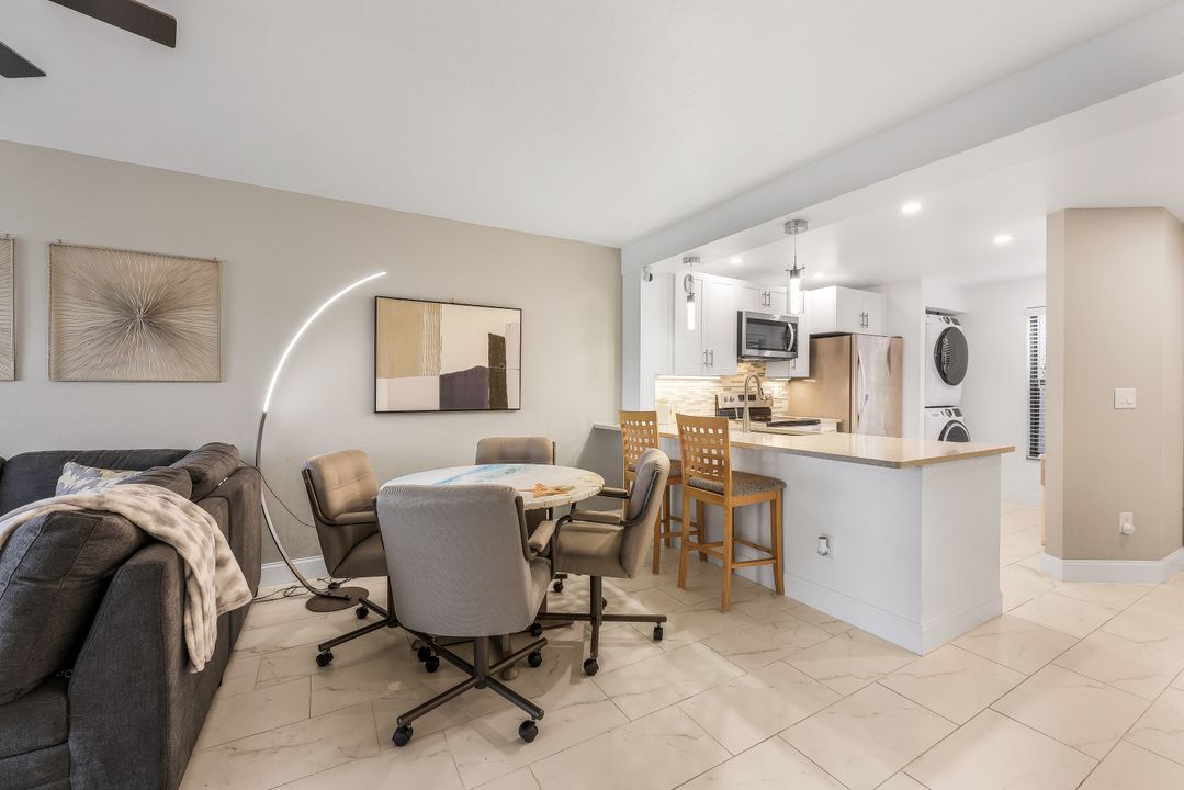 4616 SE 5th Pl #107, Cape Coral, FL 33904