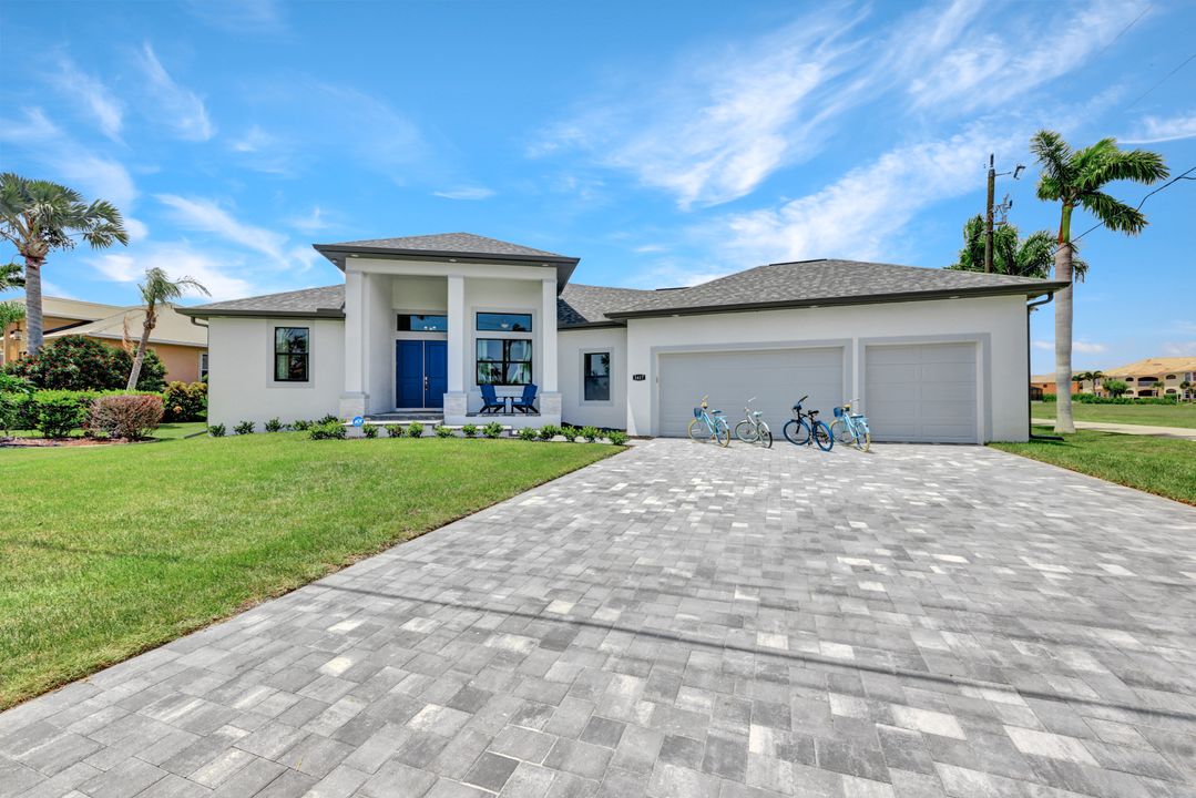 1617 El Dorado Pkwy W, Cape Coral, FL 33914