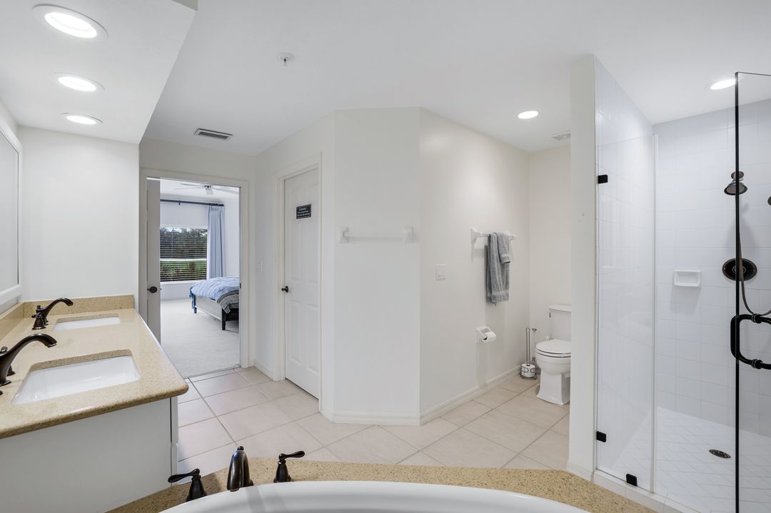 26280 Devonshire Ct #102, Bonita Springs, FL 34134