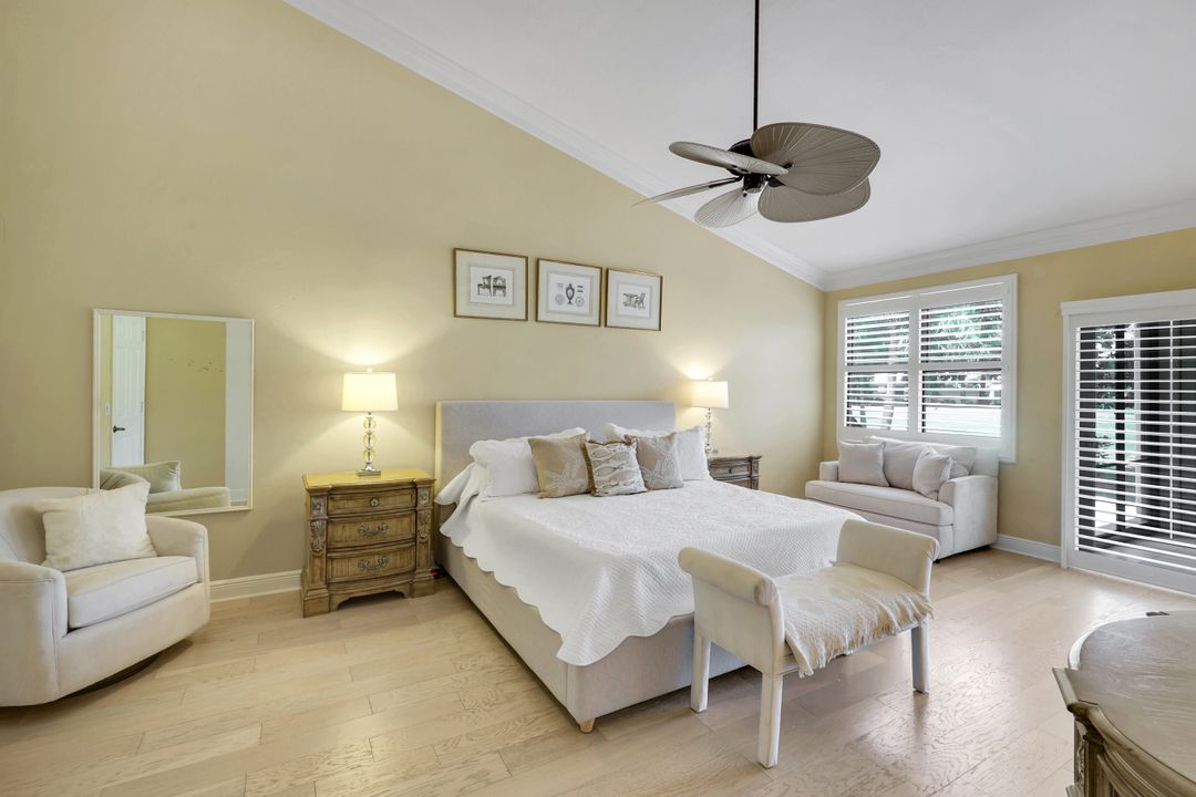 6619 Trident Way, Naples, FL 34108