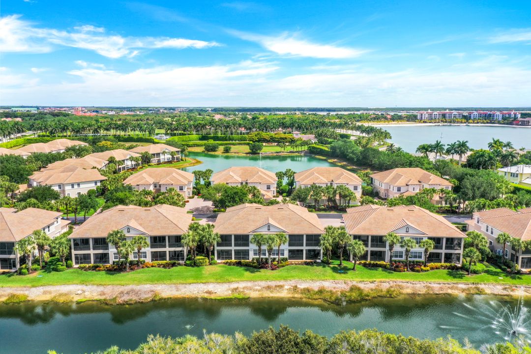 10060 Valiant Ct #202, Miromar Lakes, FL 33913