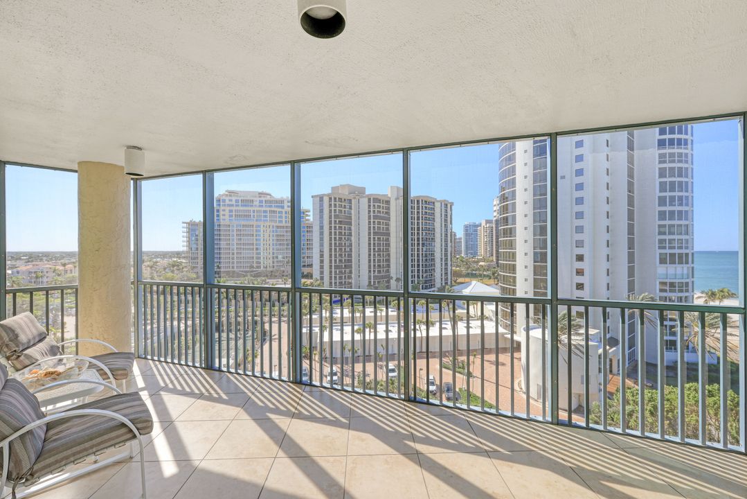 4651 Gulf Shore Blvd N #701, Naples, FL 34103