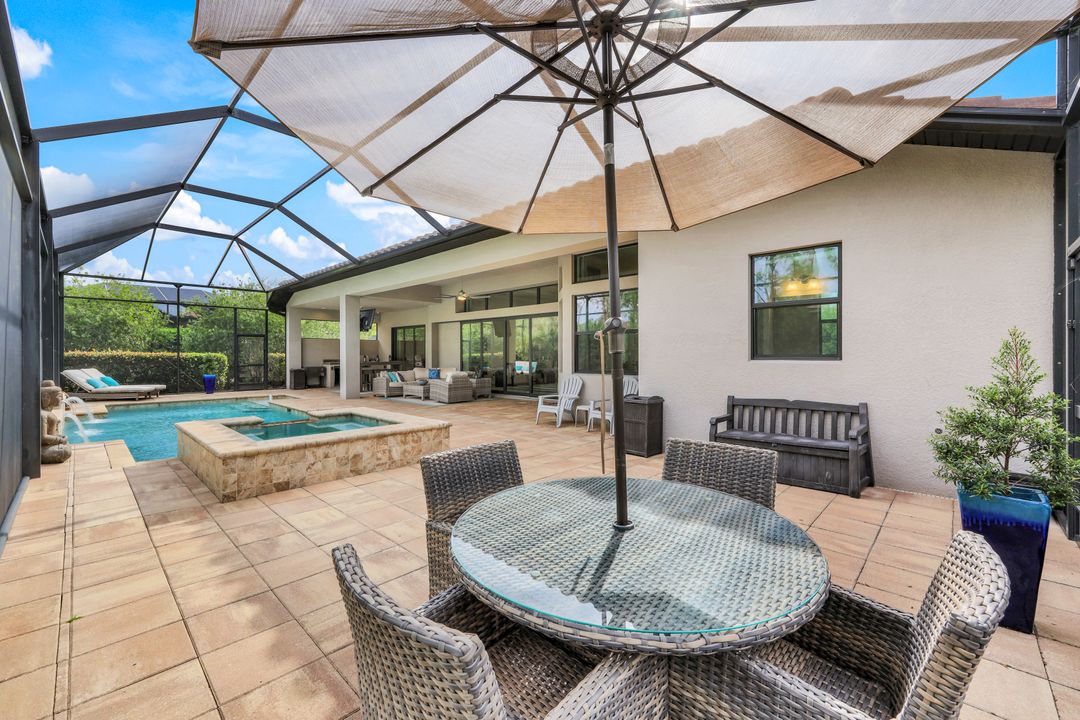 23144 Sanabria Loop, Bonita Springs, FL 34135