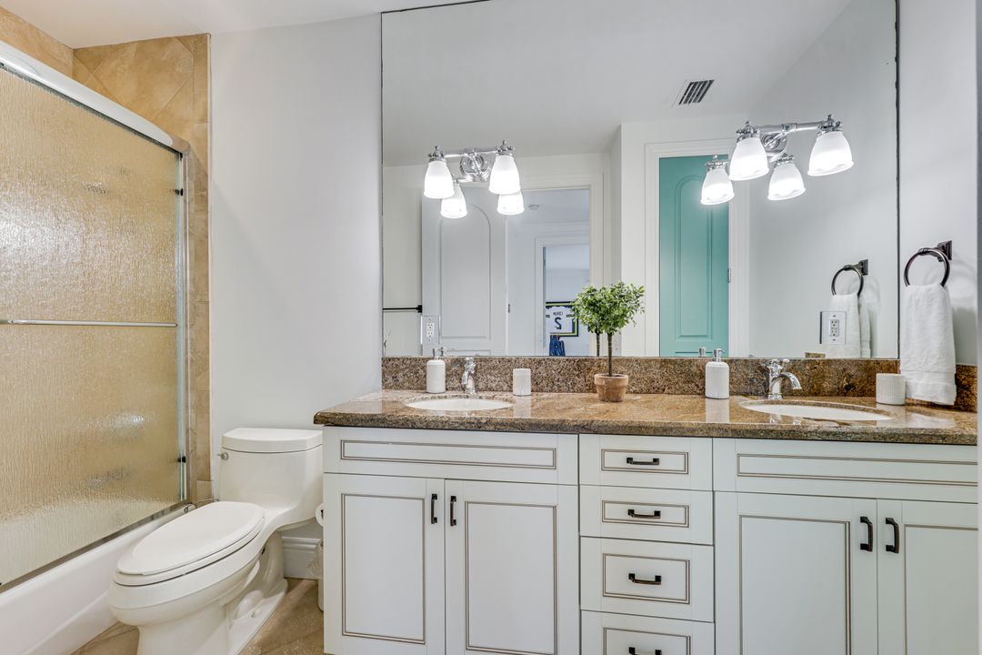 1148 Lamplighter Ct, Marco Island, FL 34145