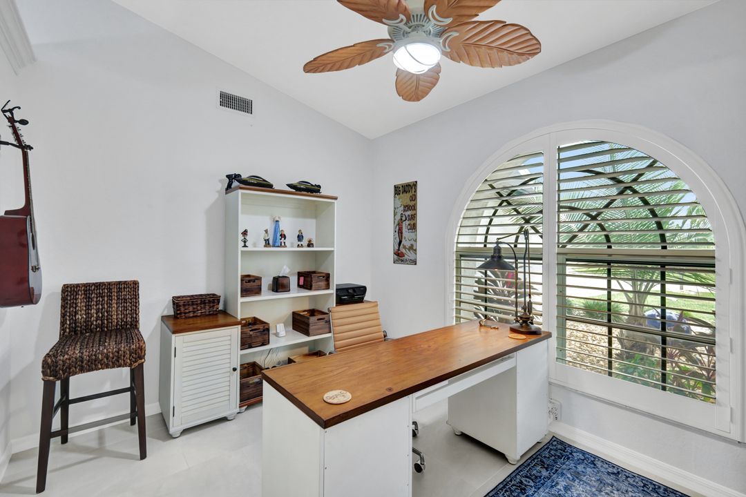 2310 SW 43rd Terrace, Cape Coral, FL 33914