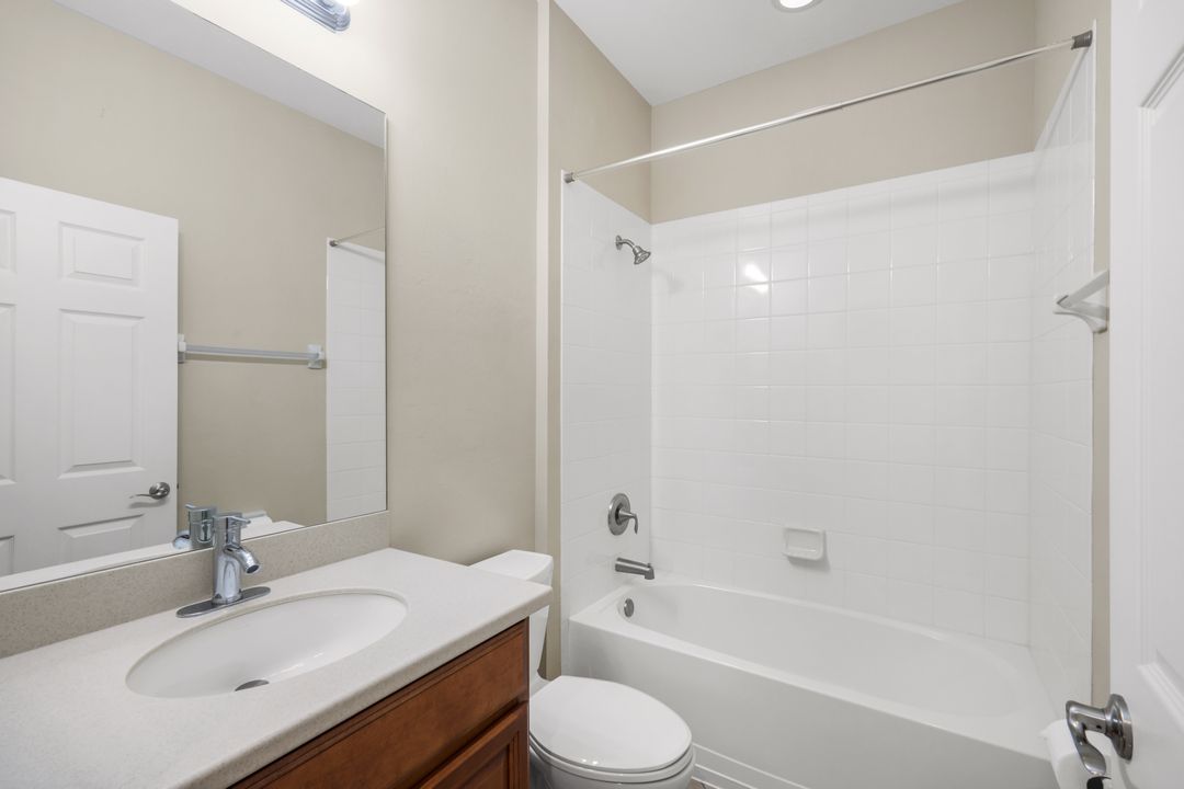 2730 Brightside Ct, Cape Coral, FL 33991